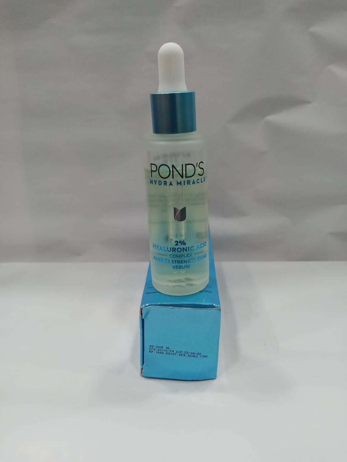 💧✨ Pond’s Hydra Miracle Serum (30ML) – Intense Hydration & Radiant Glow Booster ✨💧